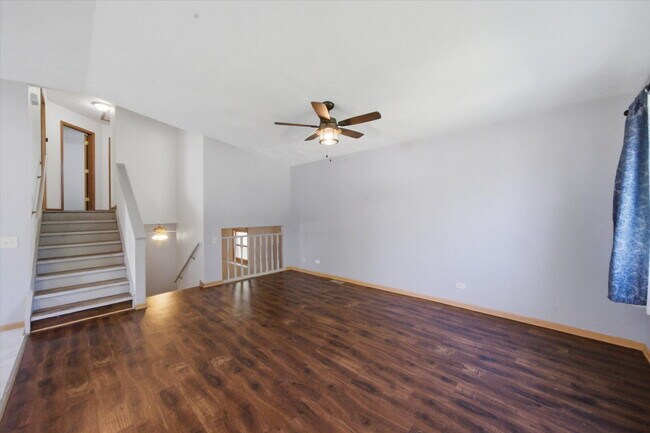 Foto del edificio - Move-In Ready Split-Level with Open Floor Plan