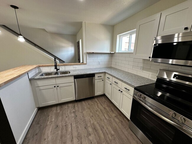 Foto del edificio - 1350 E 24th St