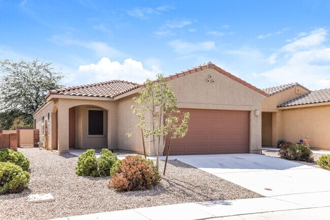 Building Photo - 876 E Bottomlands Ln