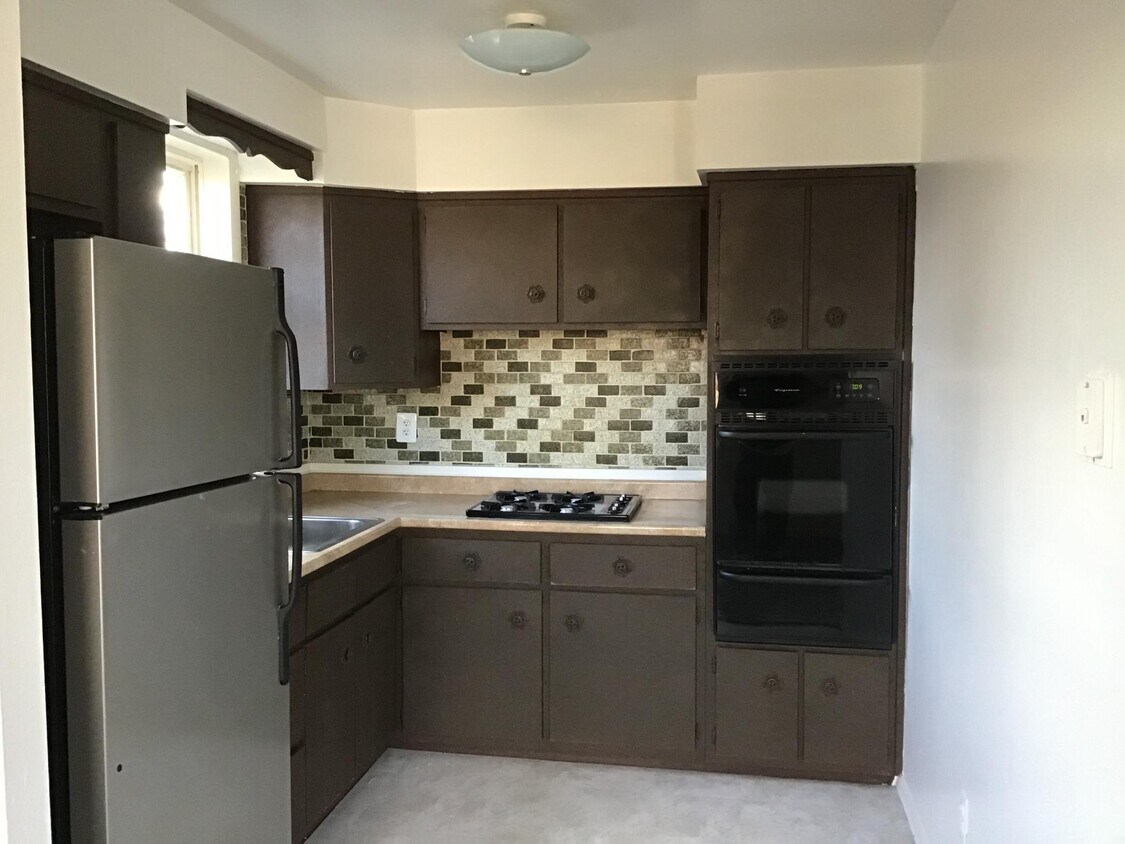Foto principal - 298 Nandina St