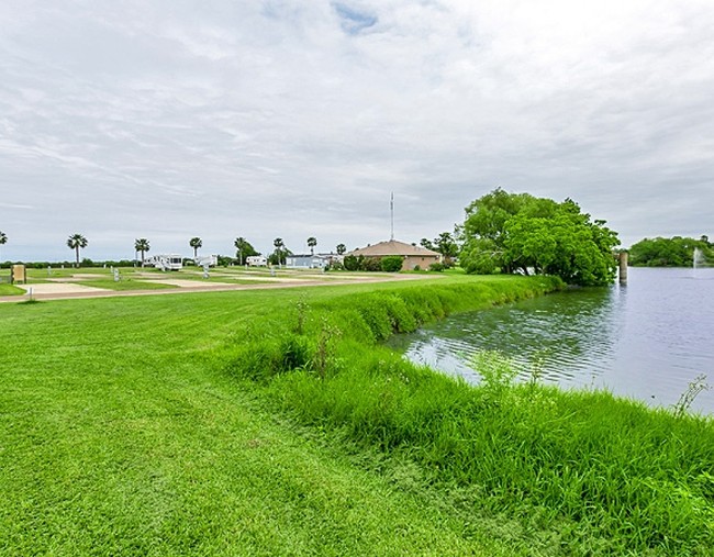 Building Photo - Sunshine RV Resort