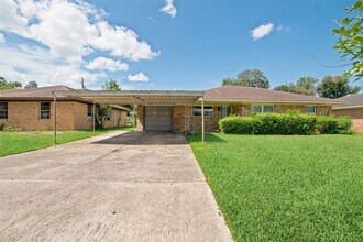 Building Photo - 5719 Turtle Creek Rd