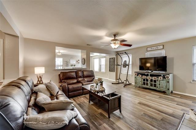 Foto del edificio - 3504 Bandera Ranch Rd