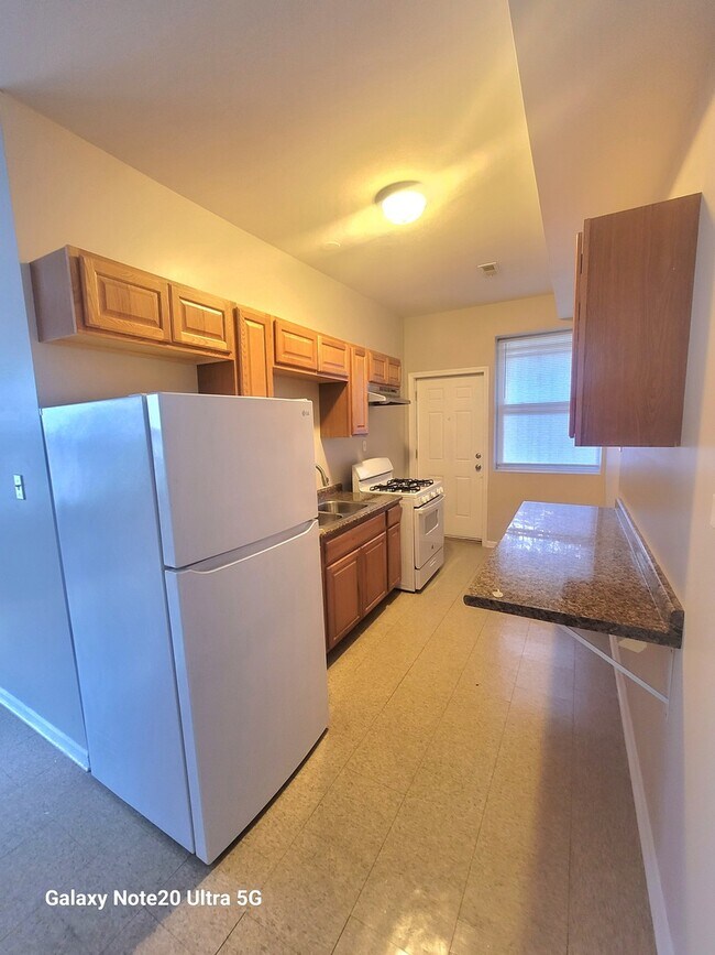 Foto del edificio - 1423 S Drake Ave