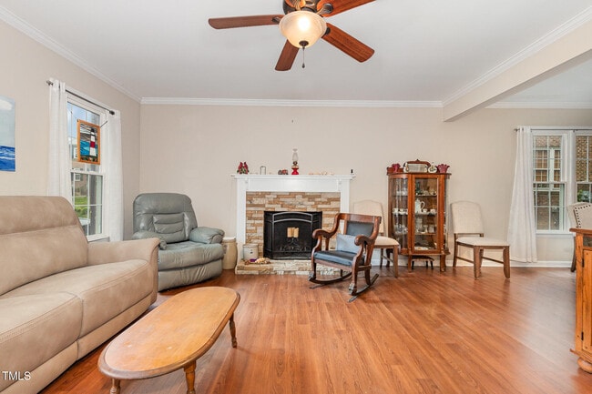 Building Photo - 6225 Waterside Ln