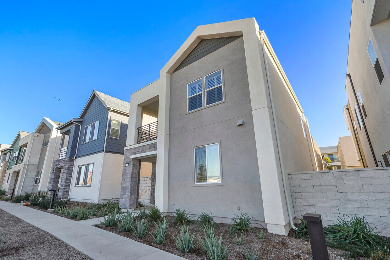 16 Apartments for Rent in Stevenson Ranch, CA Westside Rentals
