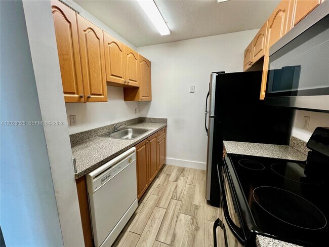 Building Photo - 2982 NW 55th Ave