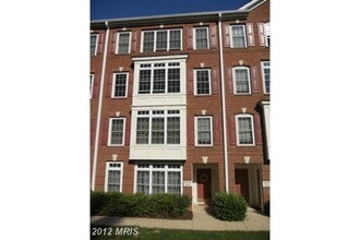 Building Photo - 4635 Battenburg Ln