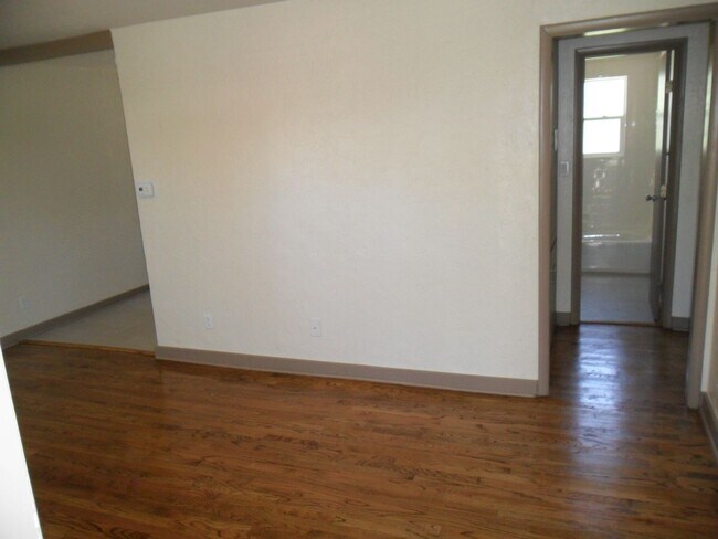 Foto del edificio - 603 Rancho Dr