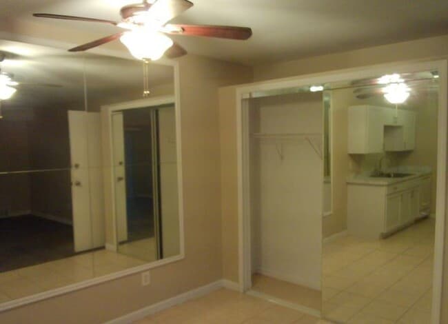 Foto del edificio - 38272 Fairway Ct