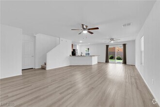 Building Photo - 9734 Cluny Ave