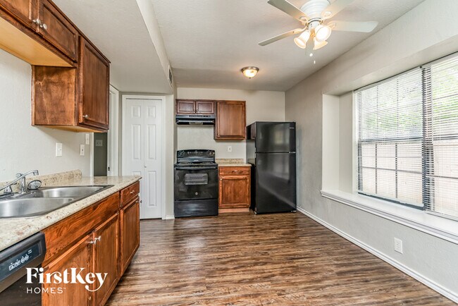 Building Photo - 3009 Galemeadow Dr