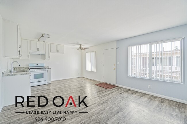 Foto del edificio - 9210 Somerset Blvd