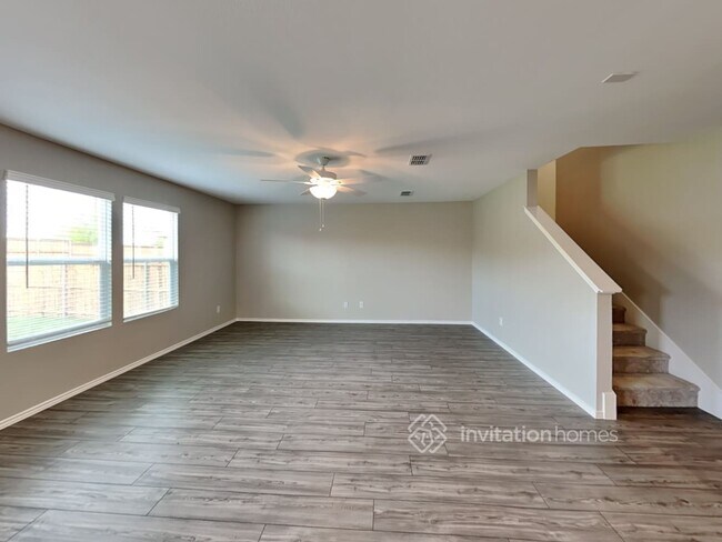 Building Photo - 1721 Palo Blanco Dr