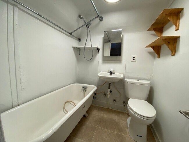 Foto del edificio - Central Campus OSU 7 bedroom, 4 Bathroom H...