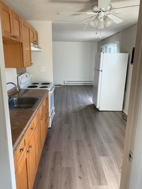 Primary Photo - 400 S Miami Ave