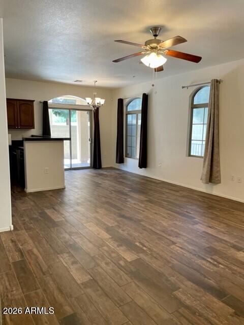 Building Photo - 2401 E Rio Salado Pkwy