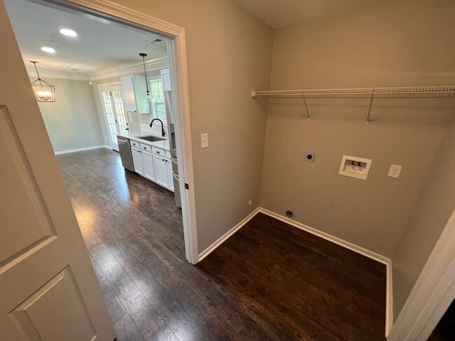 Building Photo - Powell 37849 - 3 bedroom, 2.5 bath home - Contact Tanner Fee 865-850-5103