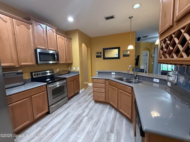 Building Photo - 13635 Hidden Forest Cir