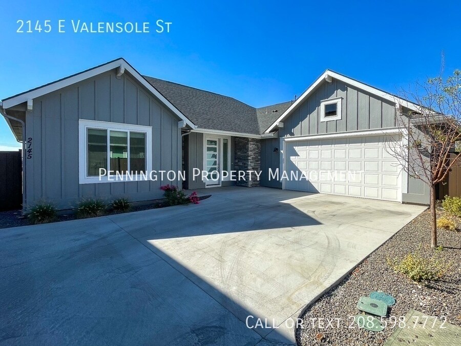 Foto principal - 2145 E Valensole St