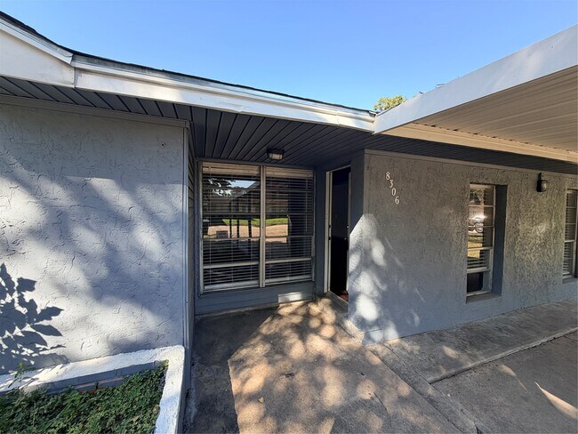 Foto del edificio - 8306 Minnesota St