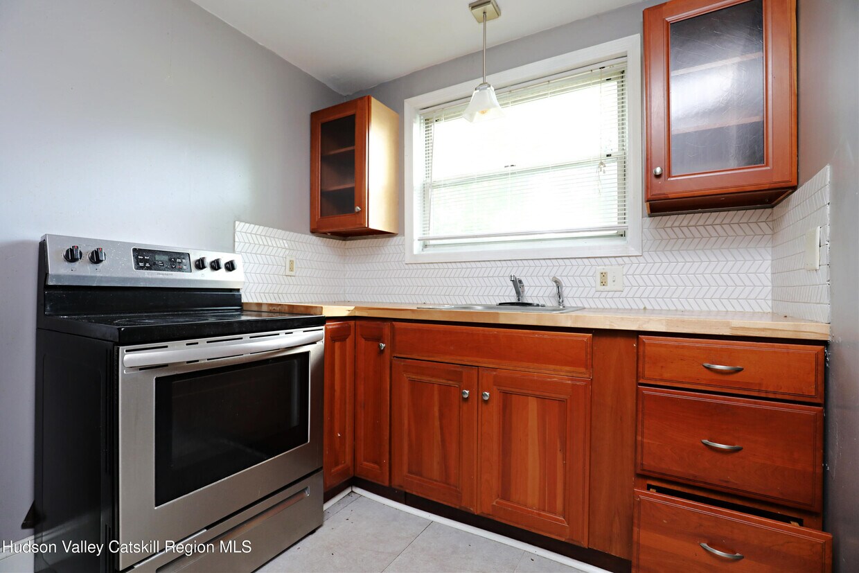 Foto principal - 343 Washington Ave