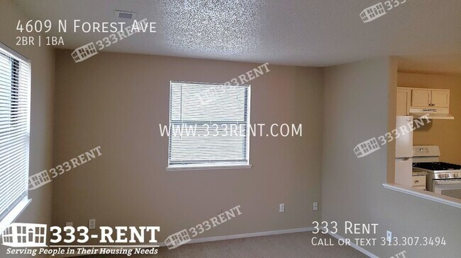 Building Photo - 4609 N Forest Ave