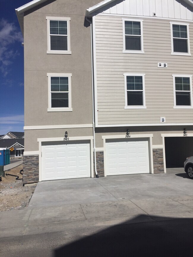 13226 S Andros Ln Unit D203, Herriman, UT 84096 Condo for Rent in
