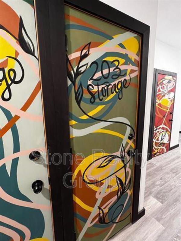 Foto del edificio - 2170 N 13th St