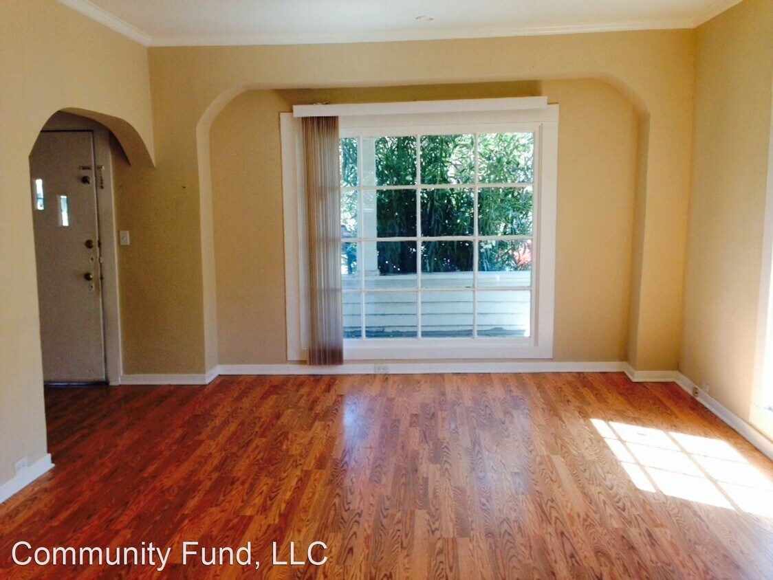 Building Photo - 3 br, 1.5 bath House - 2231 42nd Ave.