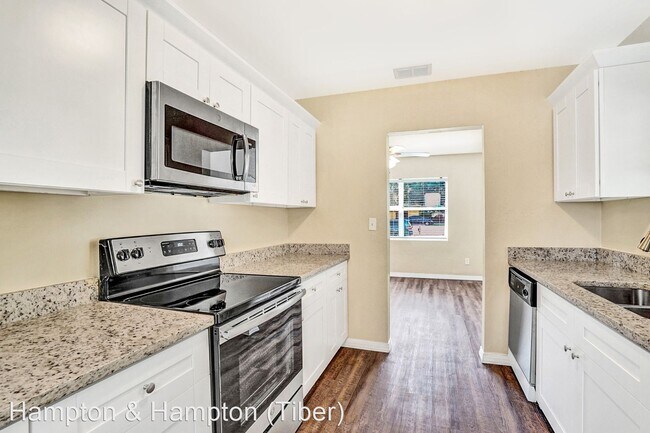 Foto del edificio - 3 br, 1 bath House - 4345 AETNA DRIVE
