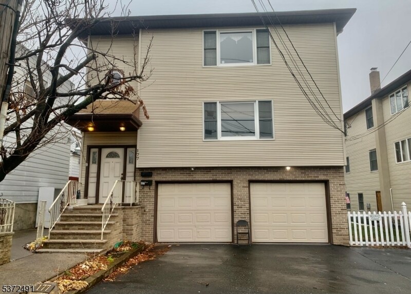 Primary Photo - 177 E Union Ave