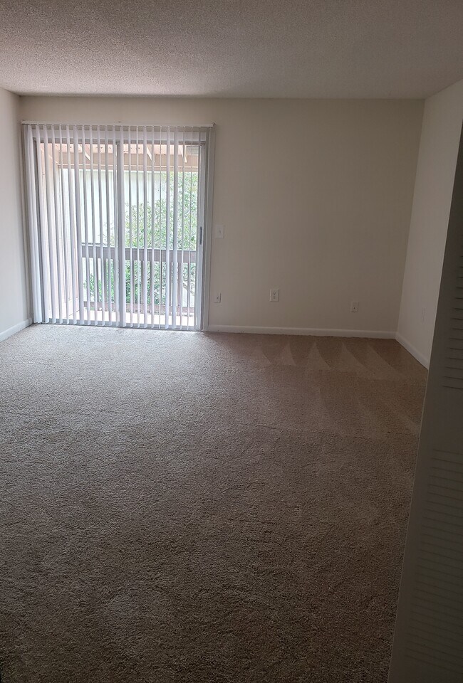 Riviera Park Apartments & Townhomes Apartments Jacksonville, FL