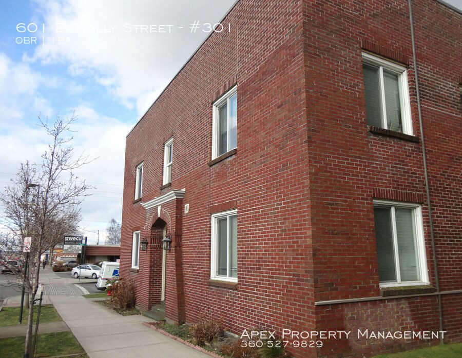 Primary Photo - DOWNTOWN- The Belvedere