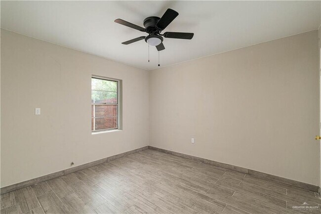 Foto del edificio - 2513 Beaumont Ave