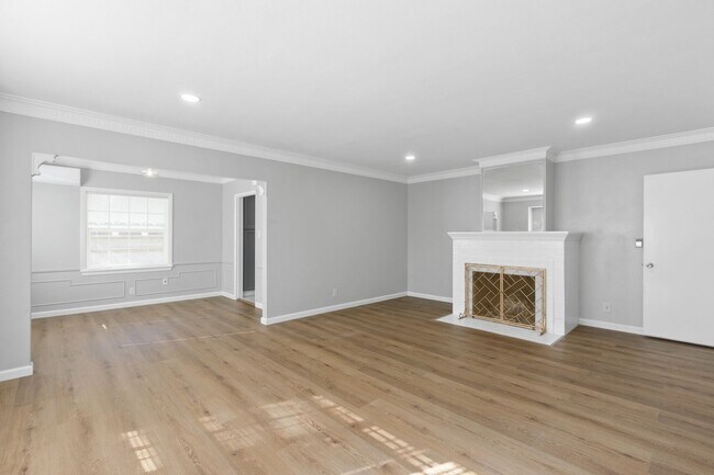 Foto del edificio - Charming 3-Bedroom Home in Cheviot Hills – Move-In Ready!