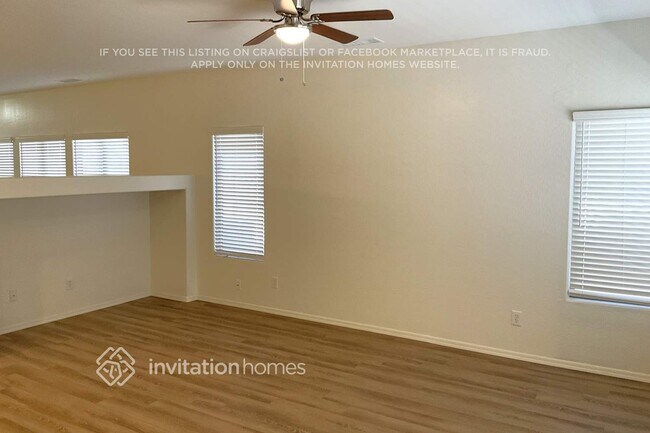 Foto del edificio - 10266 E Keats Cir