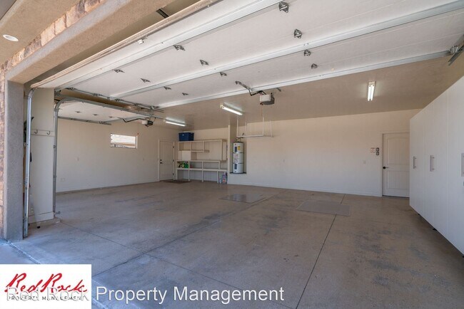 Building Photo - 4 br, 2 bath House - 4013 Priceless Way