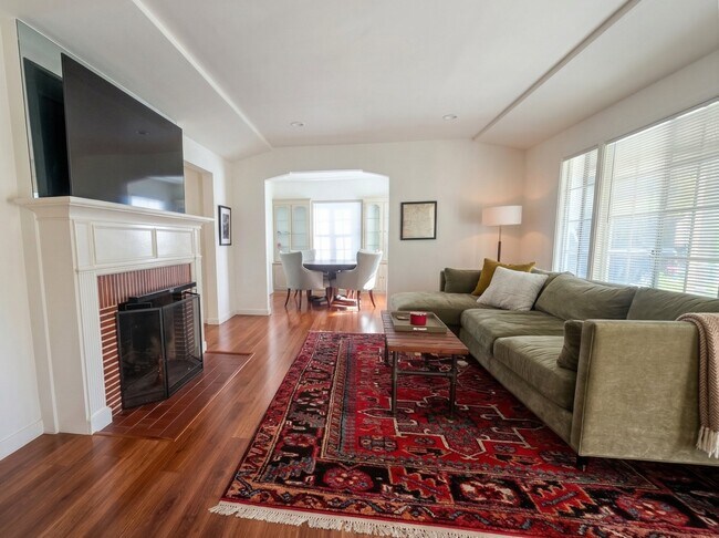 Foto del edificio - 4332 Sunnyslope Ave