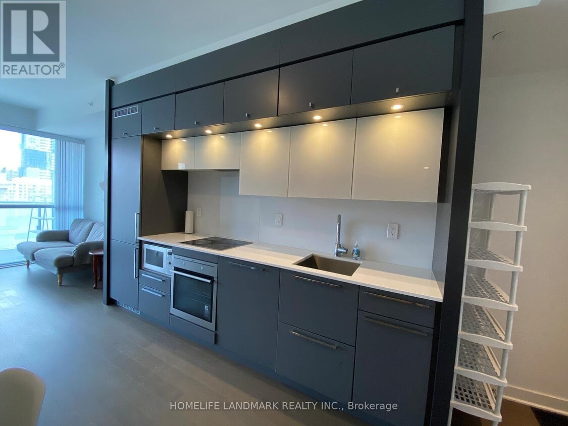 Photo principale - 15-1115 Grenville St