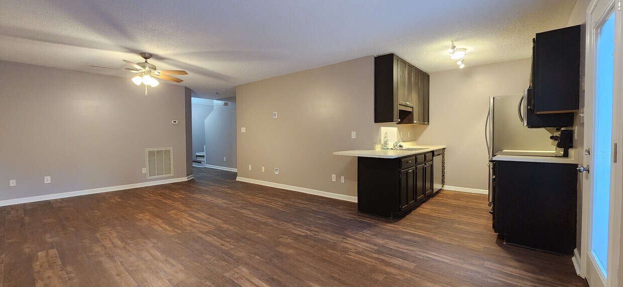 1021 Nod St, Knoxville, TN 37932 Townhouse for Rent in Knoxville, TN