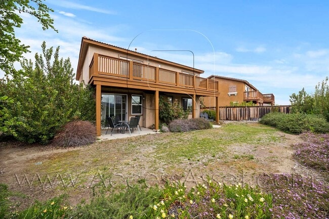 Building Photo - Beautifully Furnished 4 Bed/3 Bath Home With Mountains And Lake Views  In Lake Elsinore!