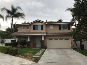 Building Photo - 1420 Lovat Ct