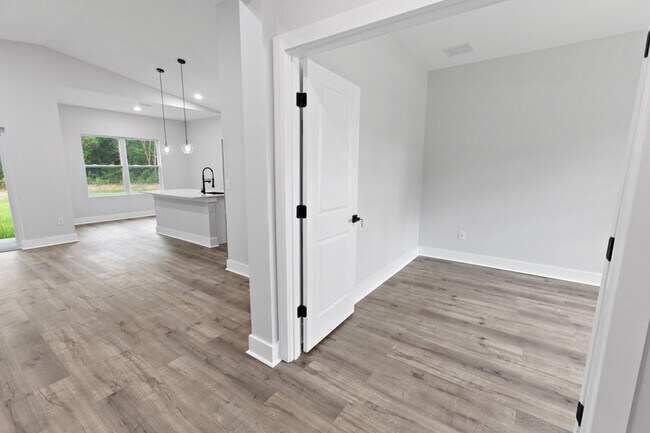Building Photo - 12412 SW 98th St