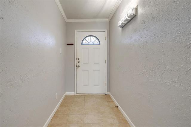 Foto del edificio - 726 Meadow Mead Dr