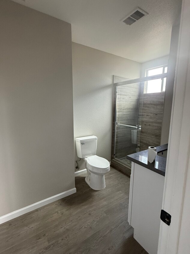 Primary Photo - 1216 W Avenue J12