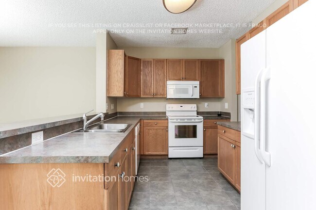 Foto del edificio - 1218 Oakwater Dr
