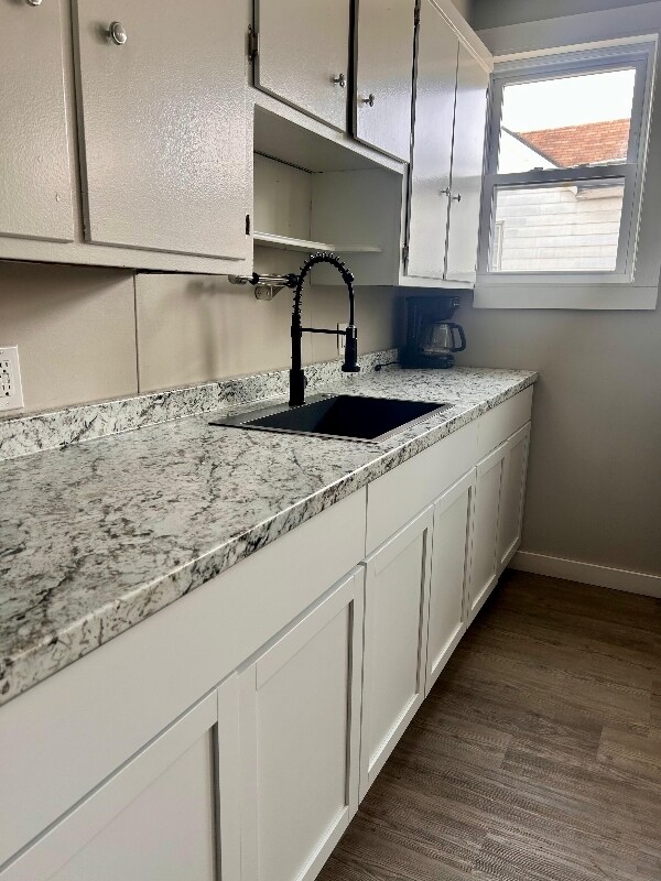 Foto del edificio - 44 E Main St