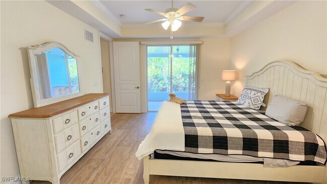 Foto del edificio - 4420 Bonita Beach Walk Dr