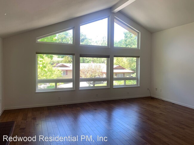 Building Photo - 3 br, 2 bath House - 3418 Terra Linda Drive